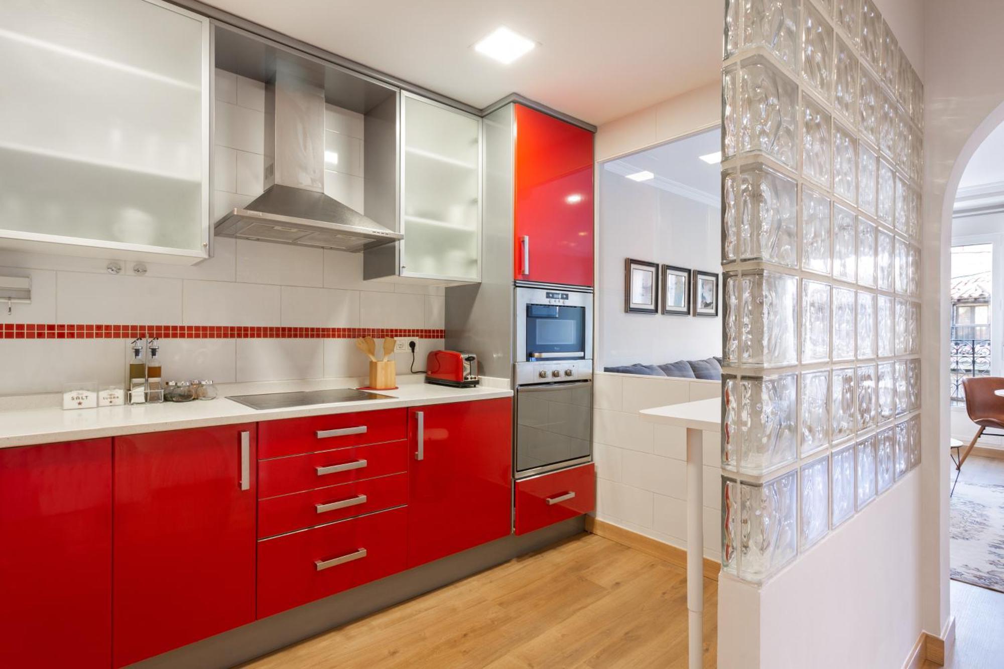 Elegant 1 Bedroom Apartment In The Heart Of Centro Madrid Esterno foto