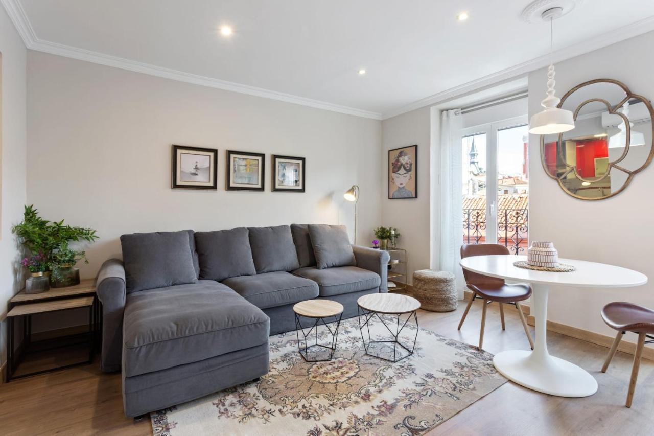 Elegant 1 Bedroom Apartment In The Heart Of Centro Madrid Esterno foto